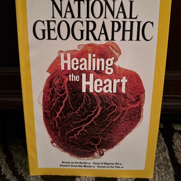 National Geographic 2007 - Complete with Maps - Picture 3 of 12